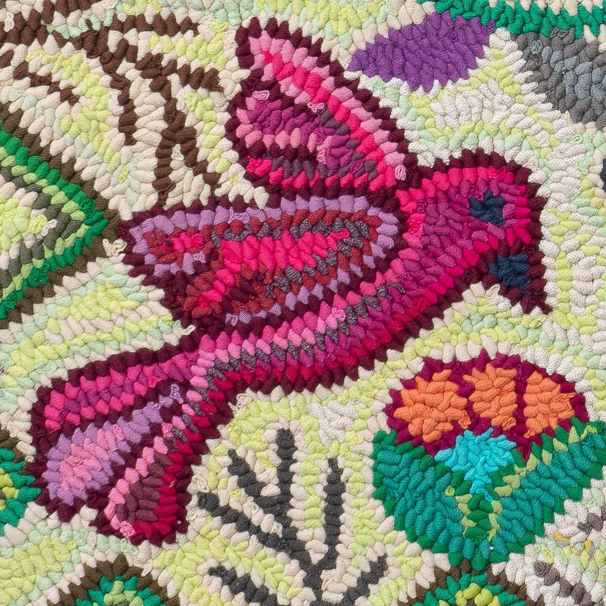 Flying Birds Small Rug