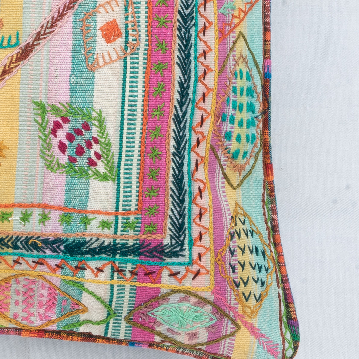 "Geometría Maya" Embroidered Pillow