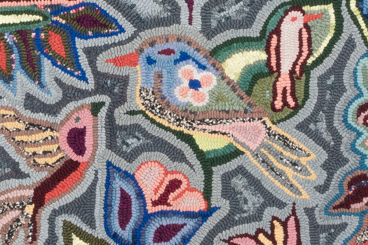 ¨Enchanted Floral Garden¨ Hand-Hooked Large Rug